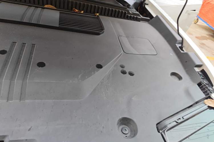 Used iCAR 03T 2024 501km Four-wheel Drive Long-Range Version Engine Bay Left