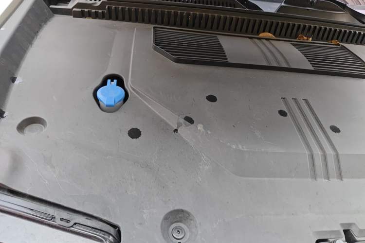 Used iCAR 03T 2024 501km Four-wheel Drive Long-Range Version Engine Bay Right