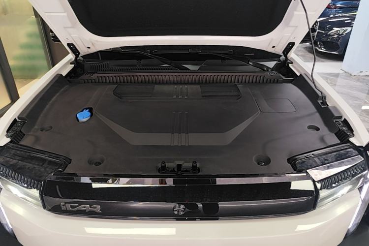 Used iCAR 03T 2024 520km Two-Wheel Drive Long-Range Version Engine Bay