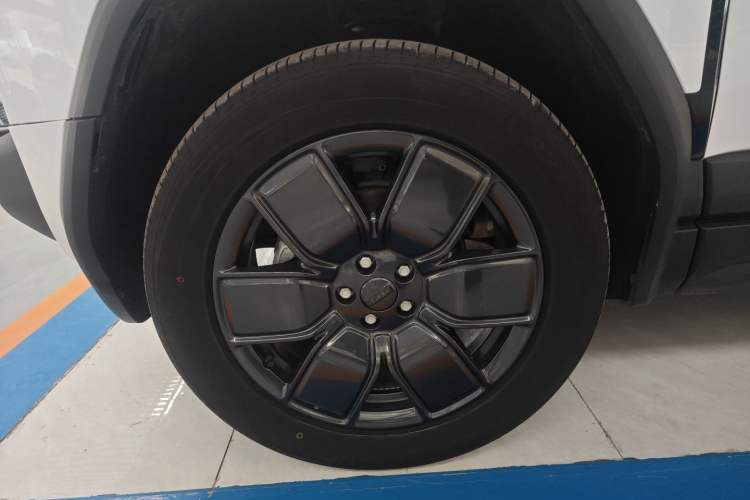 Used iCAR 03T 2024 501km Four-wheel Drive Long-range Enjoyment Version Exterior 4