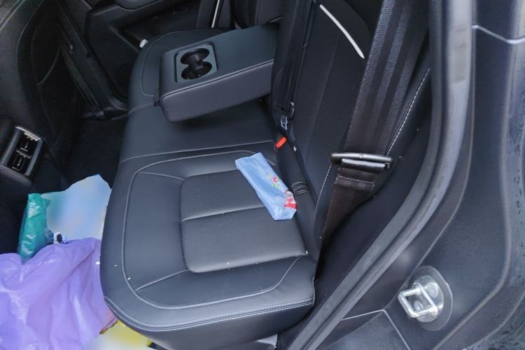 Used iCAR 03T 2024 501km Four-wheel Drive Long-Range Version Left Rear Seat