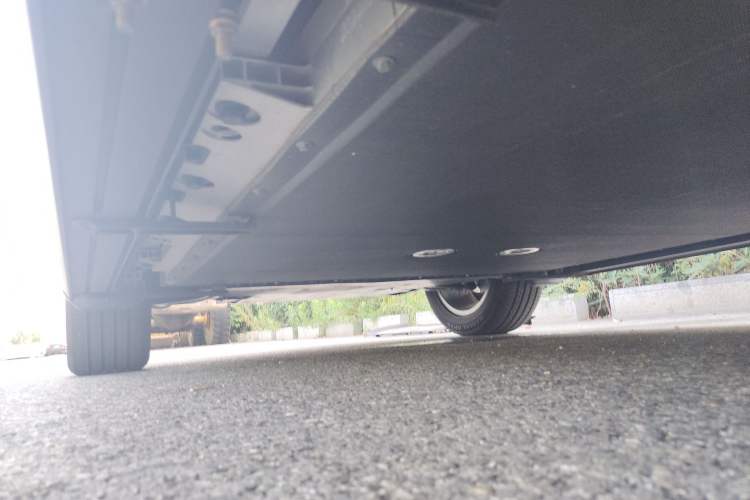 Used iCAR 03T 2024 501km Four-wheel Drive Long-Range Version Left Side Sill