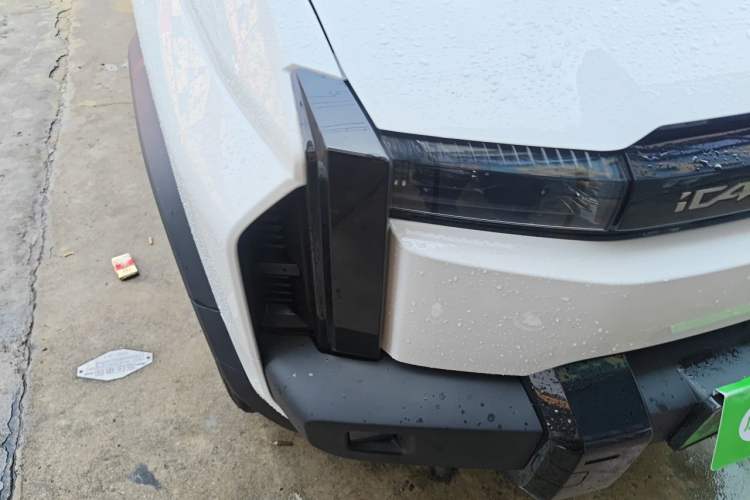 Used iCAR 03T 2024 501km Four-wheel Drive Long-Range Version Right Front Headlight