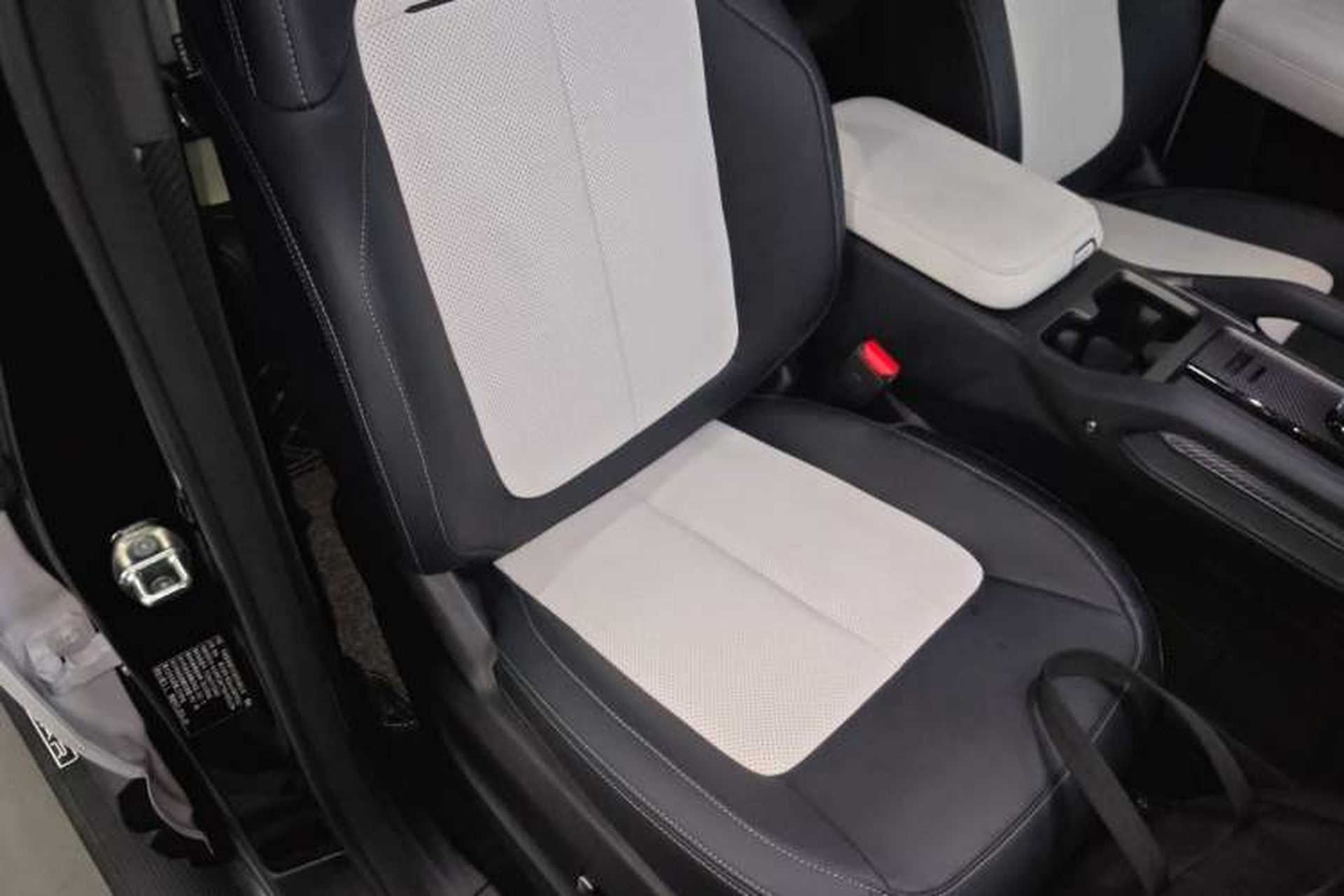 Used iCAR 03T 2024 501km Four-wheel Drive Long-Range Version Right Front Seat