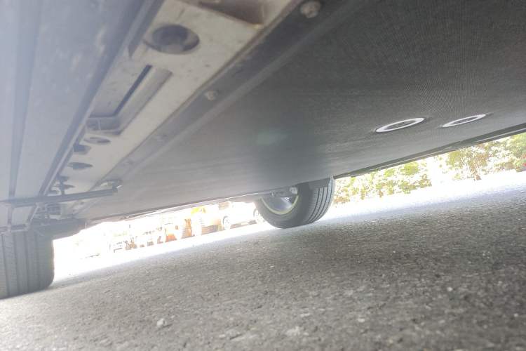 Used iCAR 03T 2024 501km Four-wheel Drive Long-Range Version Right Side Sill