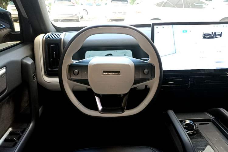 Used iCAR 03T 2024 501km Four-wheel Drive Long-Range Version Steering Wheel