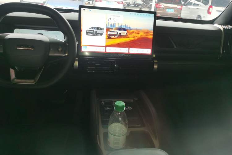 Used iCAR 03T 2024 501km Four-wheel Drive Long-Range Version Audio And AC Panel