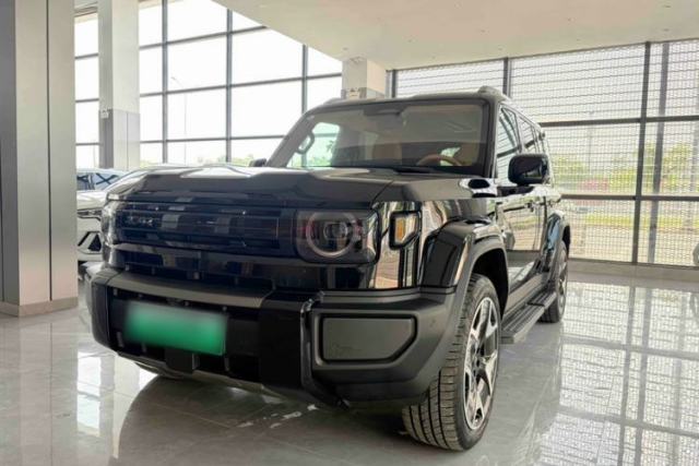 iCAR V27 2026 Model 200KM Four-Wheel Drive Falcon 500 usata