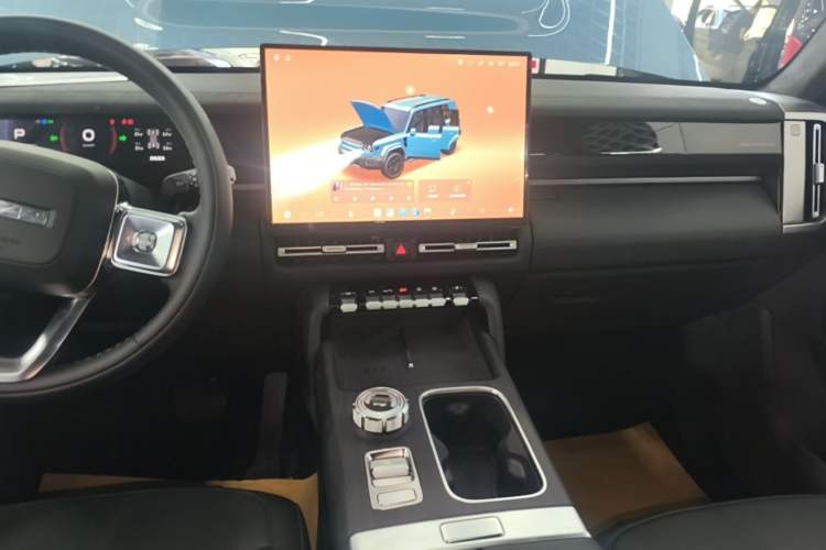 Used iCAR V27 2026 Model 210KM Two-Wheel Drive Falcon 500 Audio And AC Panel