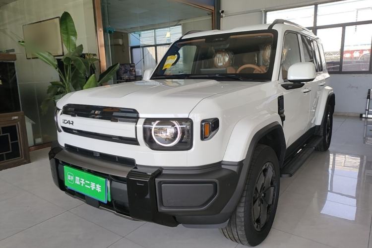 iCAR V27 2026 Model 210KM Two-Wheel Drive Falcon 500