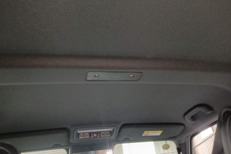 Used iCAR V23 2025 401 Two-Wheel Drive Advanced Edition Headliner