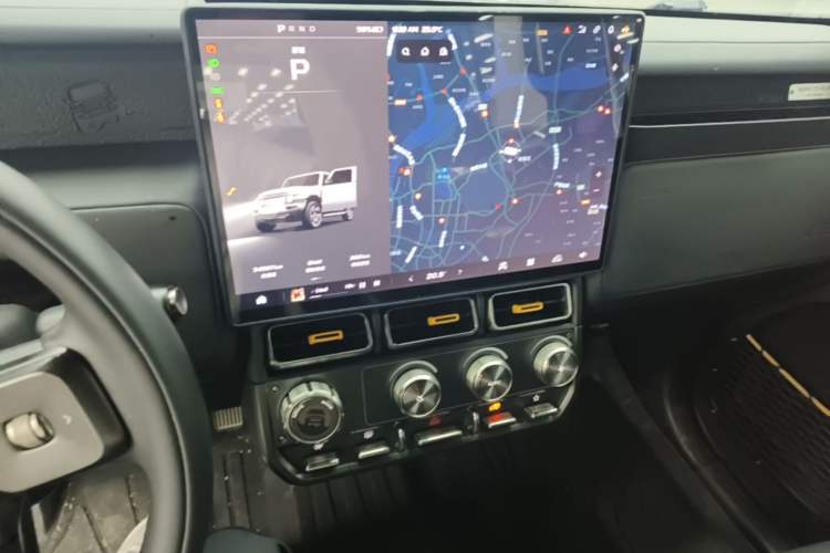 Used iCAR V23 2025 501 Four-Wheel Drive Intelligent Driving Version Audio And AC Panel