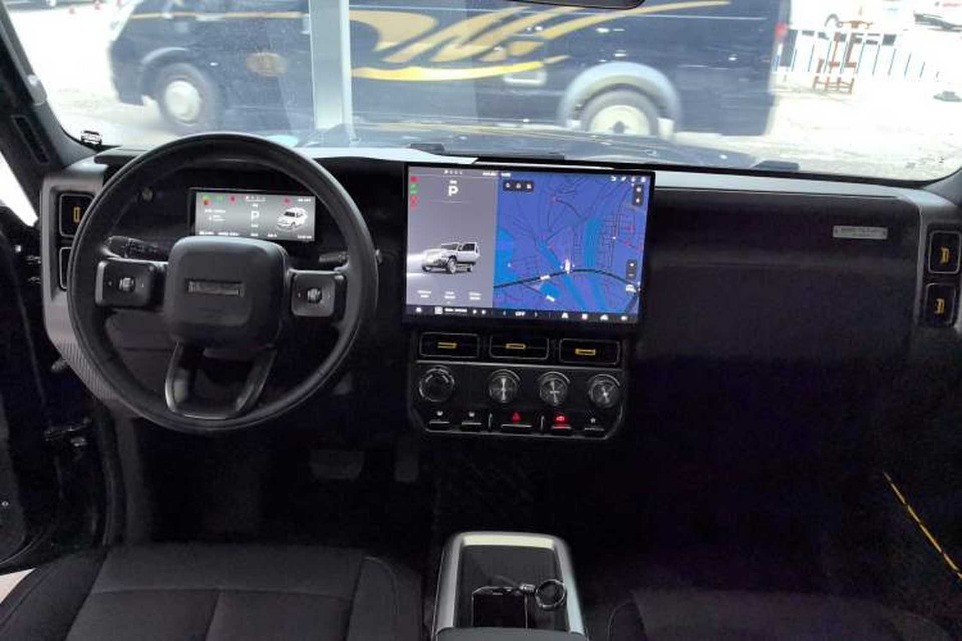 Used iCAR V23 2025 401 Two-Wheel Drive Intelligent Driving Version Center Console