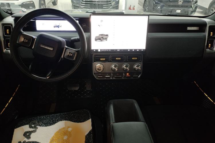 Used iCAR V23 2025 401 Two-Wheel Drive Advanced Edition Center Console