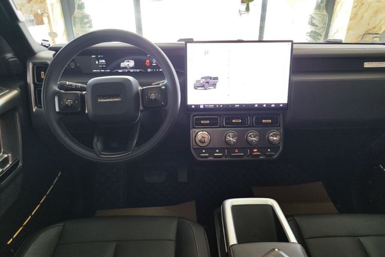 Used iCAR V23 2025 401 Two-Wheel Drive Advanced Edition Center Console