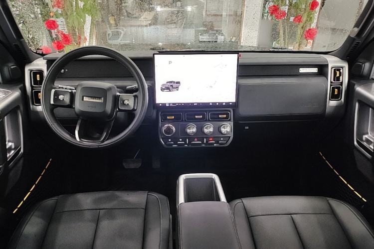 Used iCAR V23 2025 401 Two-Wheel Drive Advanced Edition Center Console
