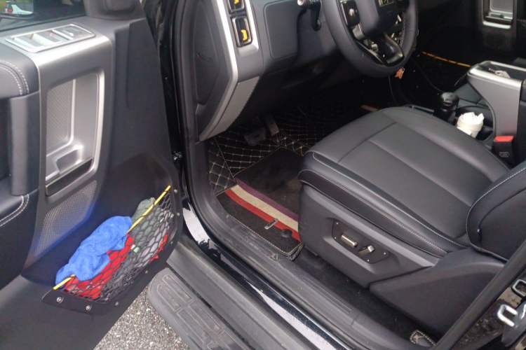Used iCAR V23 2025 401 Two-Wheel Drive Intelligent Driving Version Driver Seat