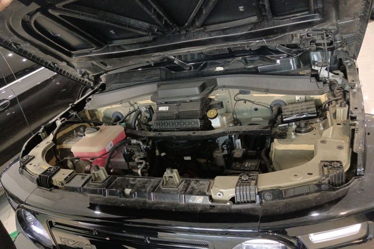 Used iCAR V23  Engine Bay
