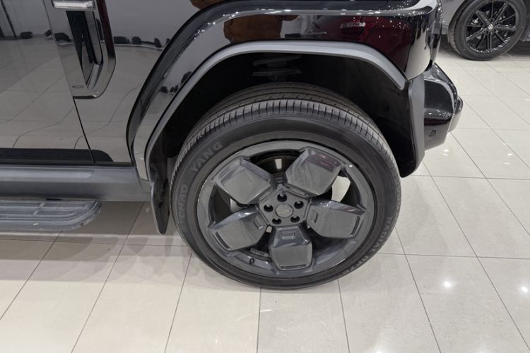 Used iCAR V23  Exterior 2