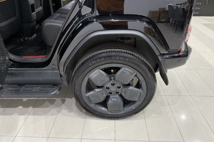 Used iCAR V23  Exterior 5