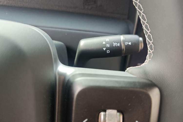 Used iCAR V23 2025 501 Four-Wheel Drive Advanced Version Gear Lever