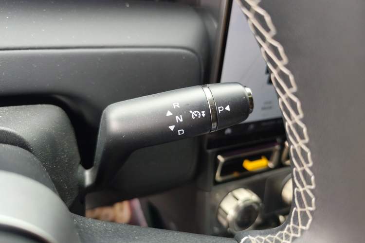 Used iCAR V23 2025 501 Four-Wheel Drive Advanced Version Gear Lever