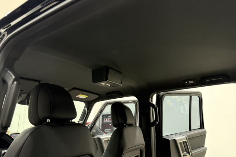 Used iCAR V23  Headliner
