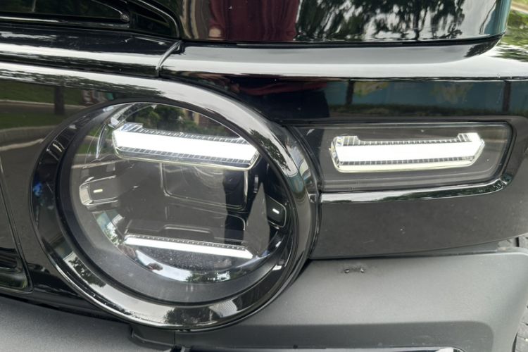 Used iCAR V23 2025 501 Four-Wheel Drive Intelligent Driving Version Left Front Headlight