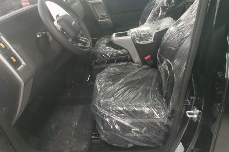 Used iCAR V23 2025 401 Two-Wheel Drive Advanced Edition Left Front Seat