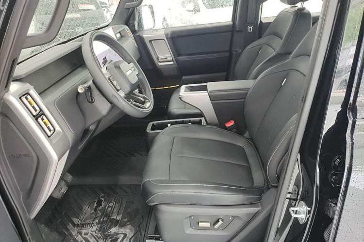 Used iCAR V23 2025 401 Two-Wheel Drive Advanced Edition Left Front Seat