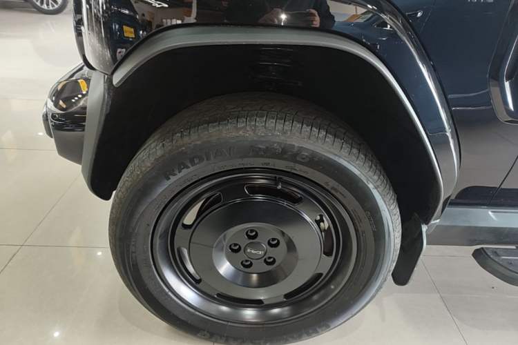 Used iCAR V23 2025 401 Two-Wheel Drive Advanced Edition Left Front Wheel Hub