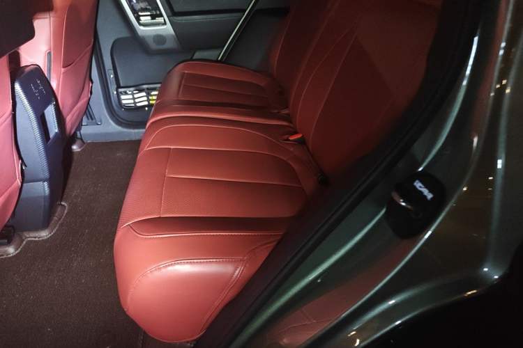 Used iCAR V23 2025 401 Two-Wheel Drive Advanced Edition Left Rear Seat