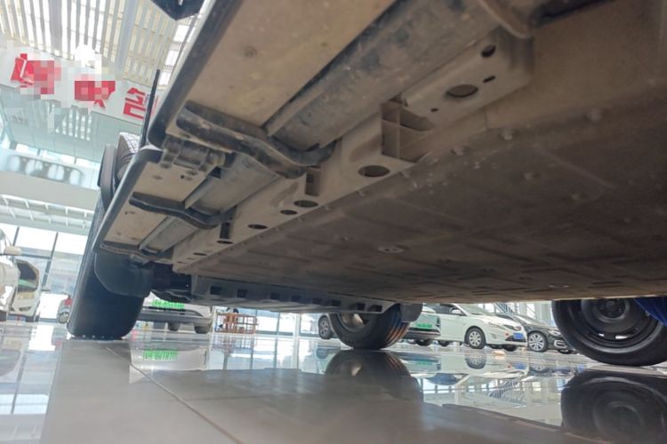 Used iCAR V23 2025 401 Two-Wheel Drive Intelligent Driving Version Left Side Sill