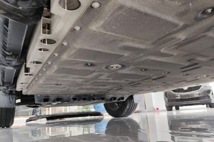 Used iCAR V23 2025 401 Two-Wheel Drive Advanced Edition Left Side Sill