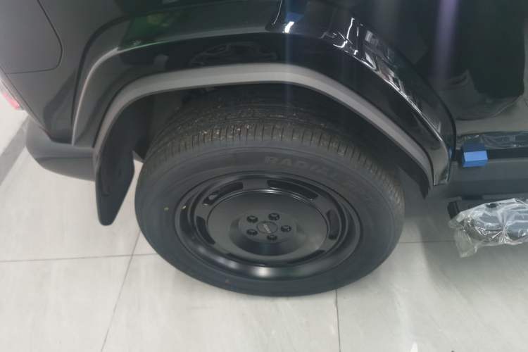 Used iCAR V23 2025 401 Two-Wheel Drive Advanced Edition Right Rear Wheel Hub