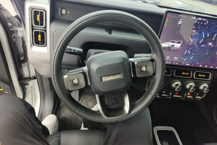 Used iCAR V23 2025 501 Four-Wheel Drive Intelligent Driving Version Steering Wheel