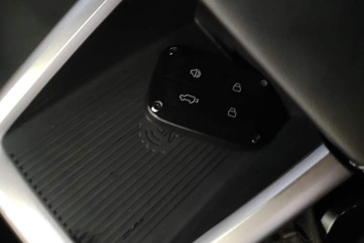 Used iCAR V23 2025 401 Two-Wheel Drive Advanced Edition Vehicle Key