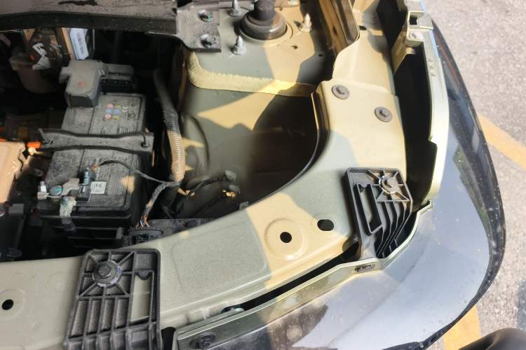 Used iCAR V23 2025 501 Four-Wheel Drive Intelligent Driving Version Engine Bay Left