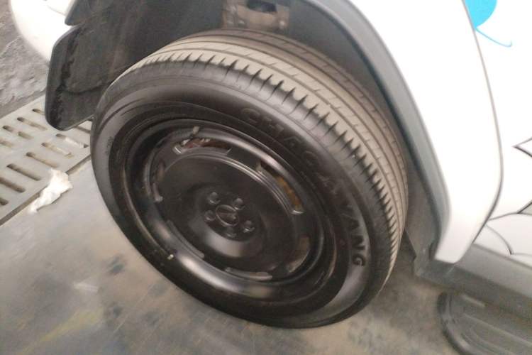 Used iCAR V23 2025 401 Two-Wheel Drive Intelligent Driving Version Right Rear Wheel Hub