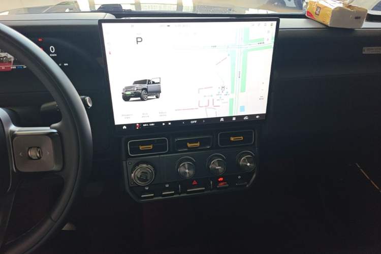 Used iCAR V23 2025 501 Four-Wheel Drive Intelligent Driving Version Audio And AC Panel