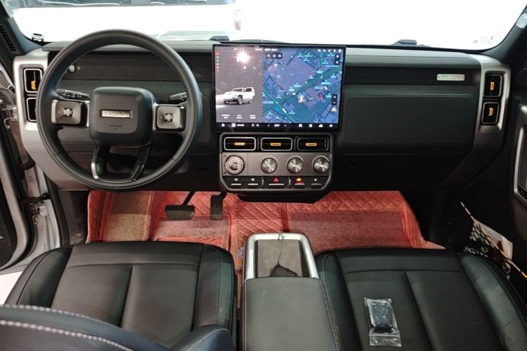 Used iCAR V23 2025 401 Two-Wheel Drive Intelligent Driving Version Center Console