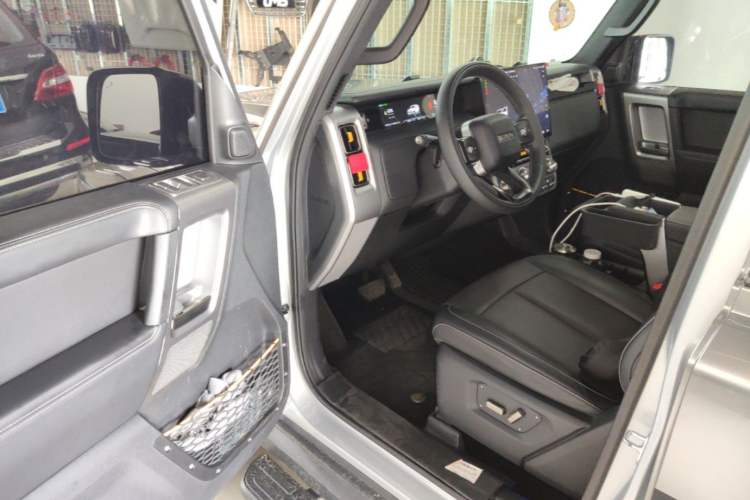 Used iCAR V23 2025 501 Four-Wheel Drive Intelligent Driving Version Driver Seat