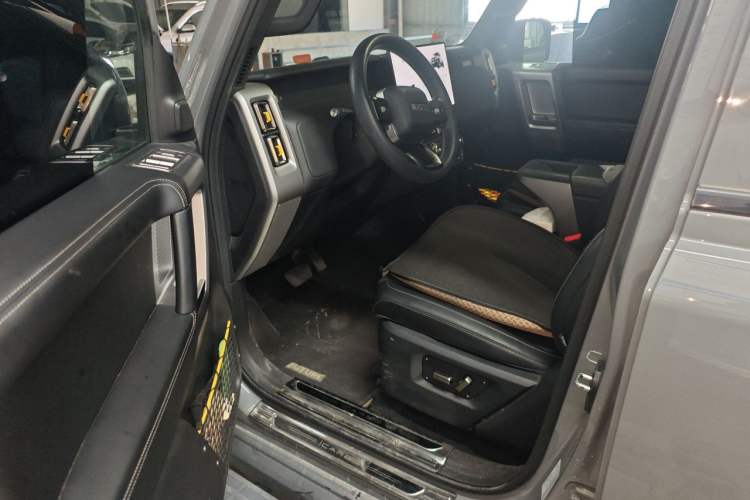 Used iCAR V23 2025 401 Two-Wheel Drive Intelligent Driving Version Driver Seat