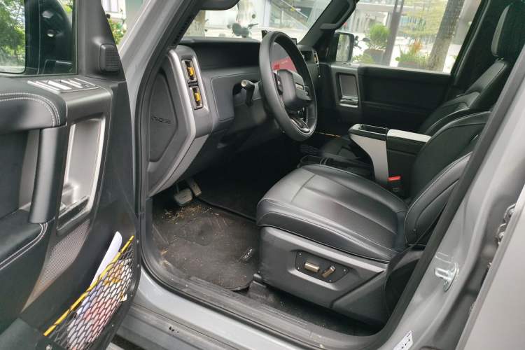 Used iCAR V23 2025 501 Four-Wheel Drive Advanced Version Driver Seat