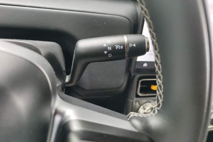 Used iCAR V23 2025 501 Four-Wheel Drive Advanced Version Gear Lever