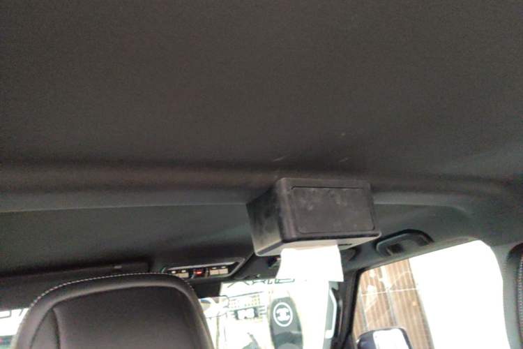 Used iCAR V23 2025 501 Four-Wheel Drive Intelligent Driving Version Headliner