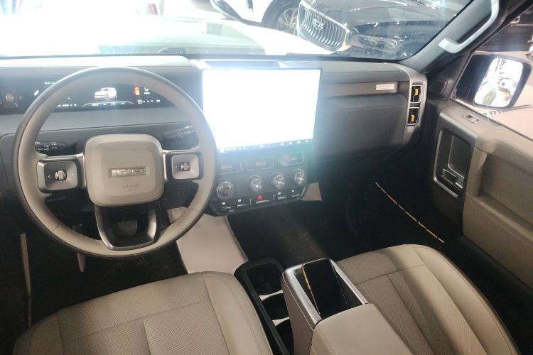 Used iCAR V23 2025 501 Four-Wheel Drive Intelligent Driving Version Interior 2