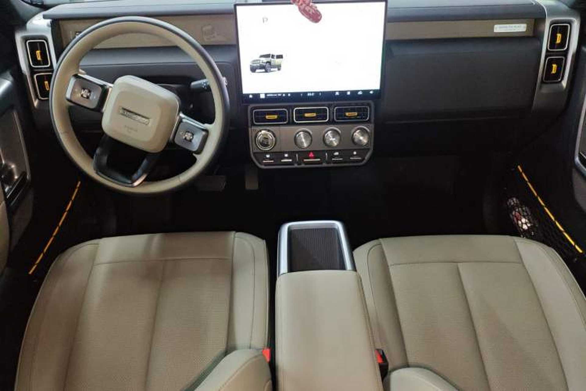 Used iCAR V23 2025 501 Four-Wheel Drive Intelligent Driving Version Interior 2