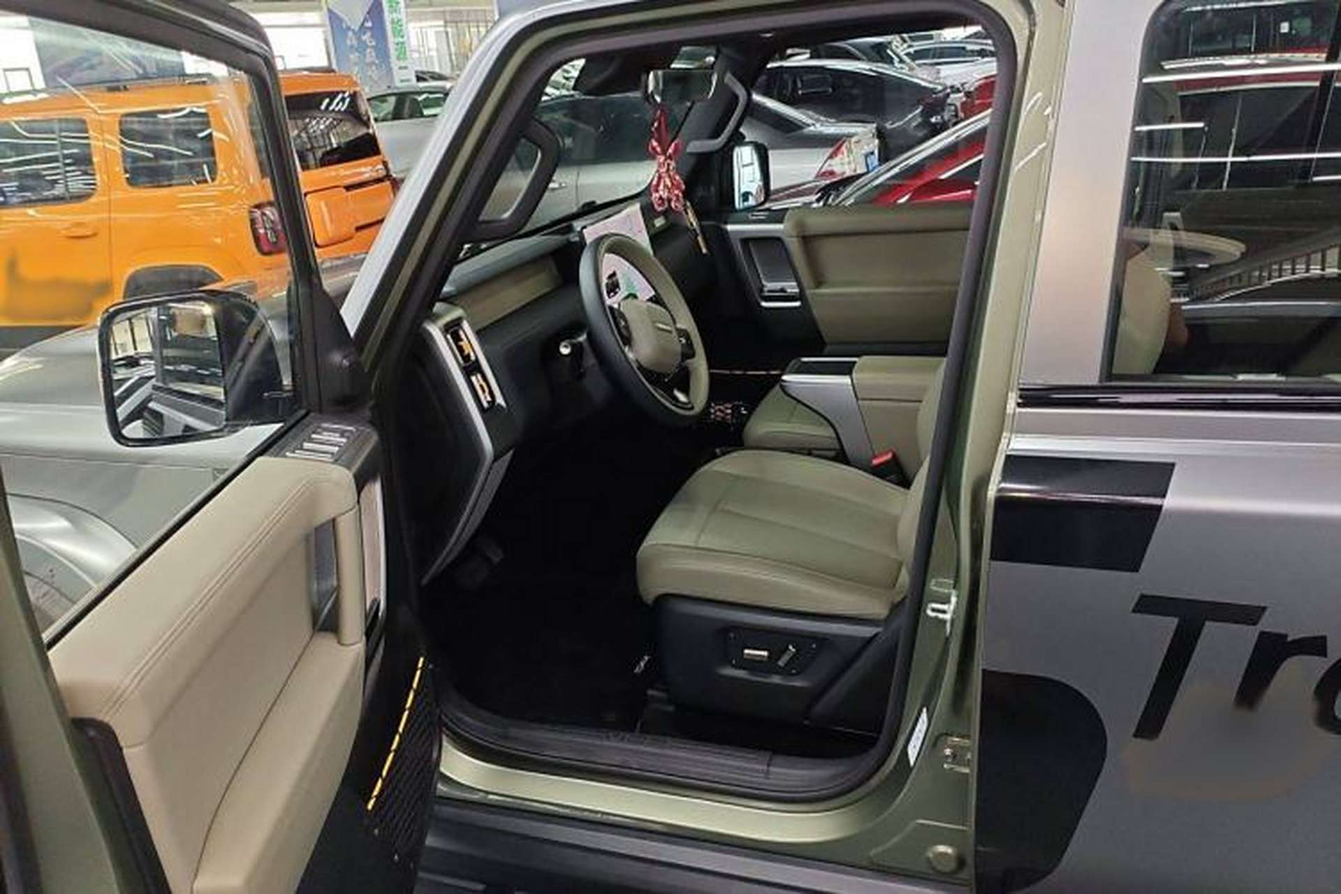 Used iCAR V23 2025 501 Four-Wheel Drive Intelligent Driving Version Interior 3