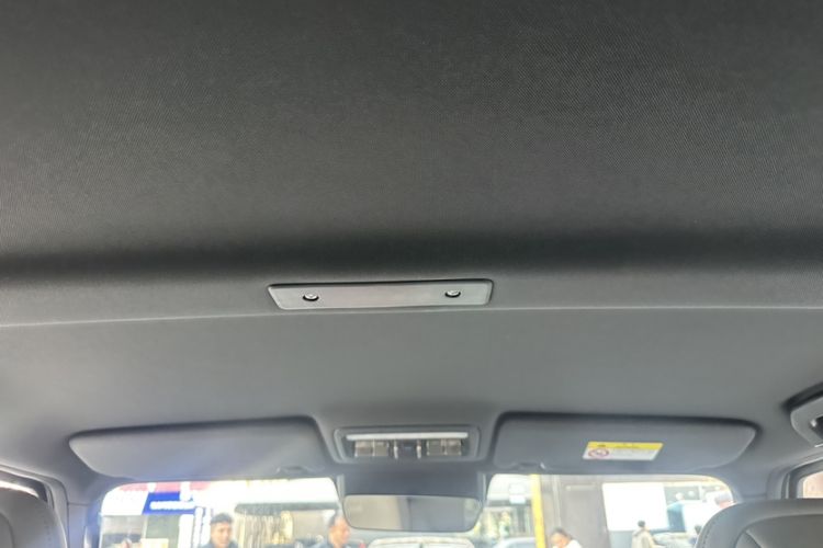 Used iCAR V23 2025 501 Four-Wheel Drive Intelligent Driving Version Interior 6